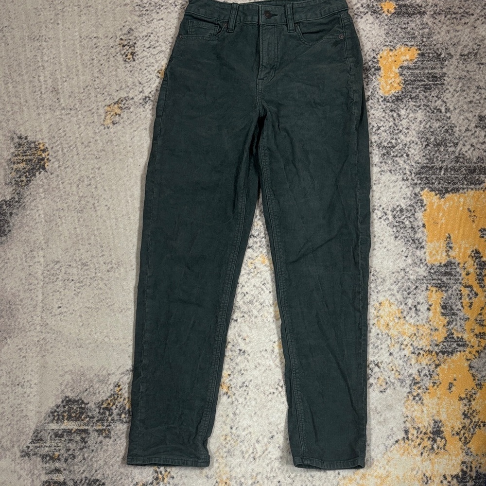 American Eagle Outfitters Dark Green Cropped Chino Pants